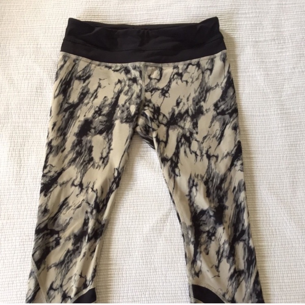 Lululemon Run Inspire Crop